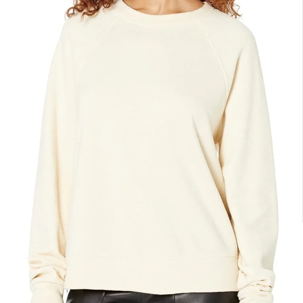 Monrow Women's Reverse Mix Teddy Fleece Sweatshirt W/Side Zipper
